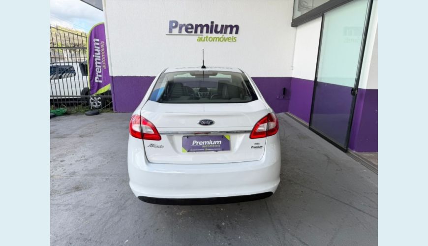 FORD FIESTA FLEX MANUAL 4P - BRANCO - 2011 Foto 6 (Grande)
