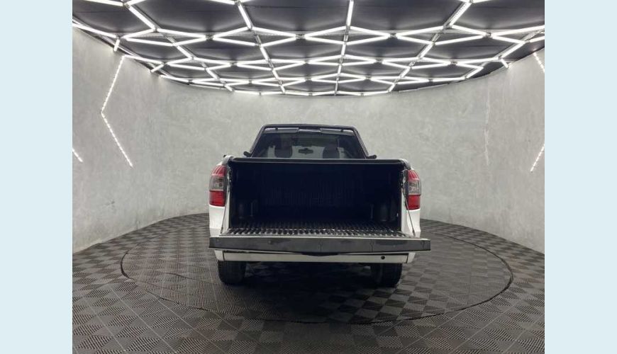 CHEVROLET MONTANA LS 1.4 FLEX - BRANCO - 2018 Foto 6 (Grande)