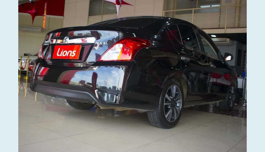 NISSAN VERSA SV 1.6 16V FLEX AUT. 4P - PRETO - 2018 Foto 6 (Grande)