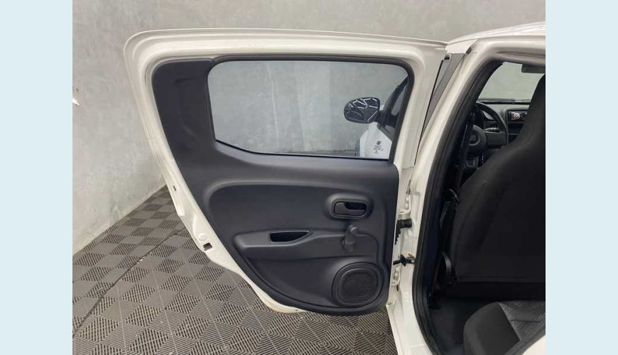 FIAT MOBI LIKE 1.0 FLEX MANUAL 4P - BRANCO - 2021 Foto 6 (Grande)