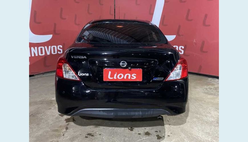 NISSAN VERSA SV 1.6 16V FLEX AUT. 4P - PRETO - 2018 Foto 6 (Grande)
