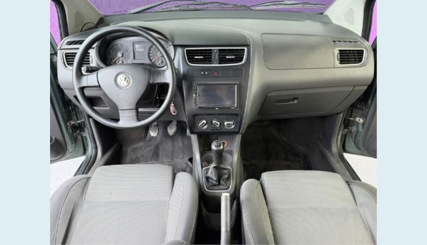 VOLKSWAGEN SPACEFOX FLEX MANUAL 4P - CINZA - 2011 Foto 6 (Grande)