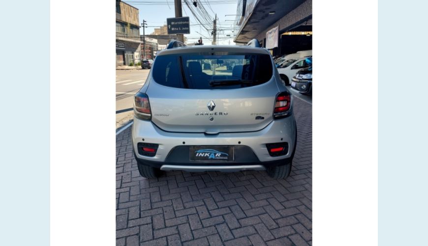 RENAULT SANDERO FLEX MANUAL 4P - PRATA - 2019 Foto 6 (Grande)