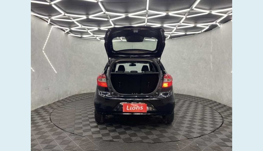 FORD KA SE 1.0 FLEX MANUAL 4P - PRETO - 2017 Foto 6 (Grande)