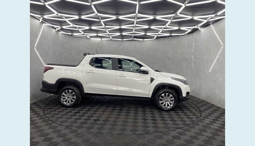 FIAT STRADA FREEDOM 1.3 CD FLEX MANUAL 4P - BRANCO - 2022 Foto 6 (Grande)