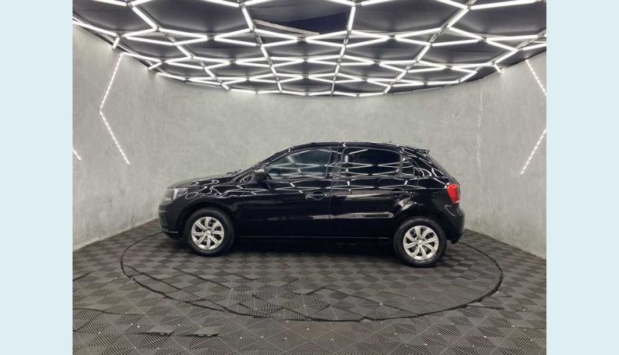 VOLKSWAGEN GOL 1.0 12V FLEX MANUAL 4P - PRETO - 2021 Foto 6 (Grande)
