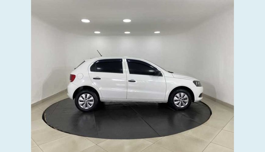 VOLKSWAGEN GOL TEC 1.0 FLEX MANUAL 4P - BRANCO - 2013 Foto 6 (Grande)