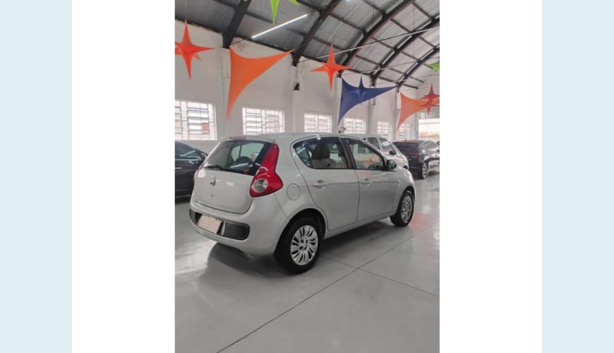 FIAT PALIO FLEX MANUAL 4P - PRATA - 2013 Foto 6 (Grande)