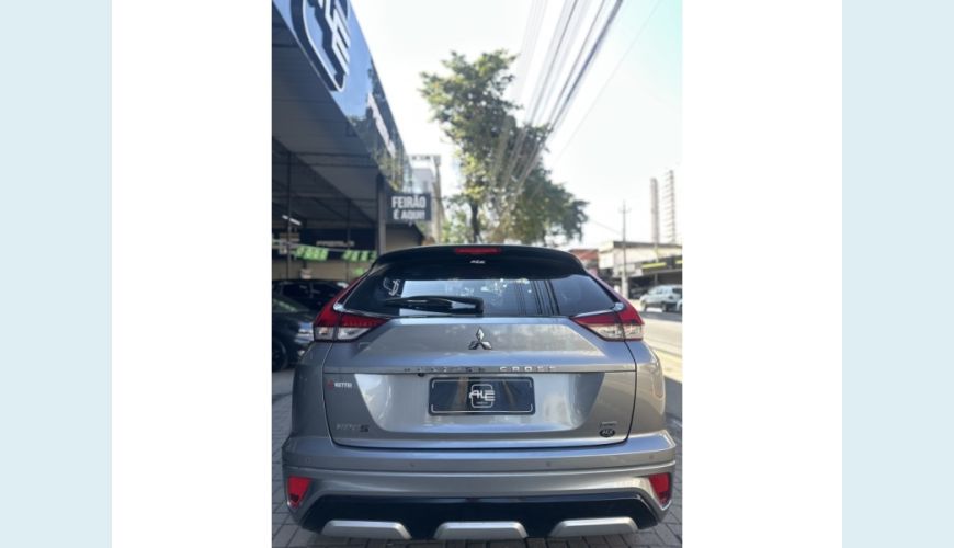 MITSUBISHI ECLIPSE CROSS FLEX AUT. 4P - PRATA - 2026 Foto 6 (Grande)