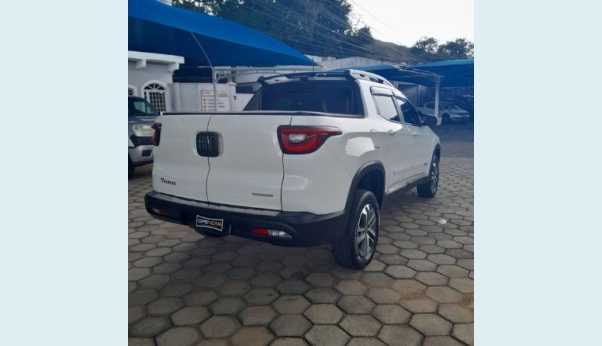 FIAT FIAT TORO FREEDOM 1.8 16V FLEX AUT. 4P - BRANCO - 2021 Foto 6 (Grande)