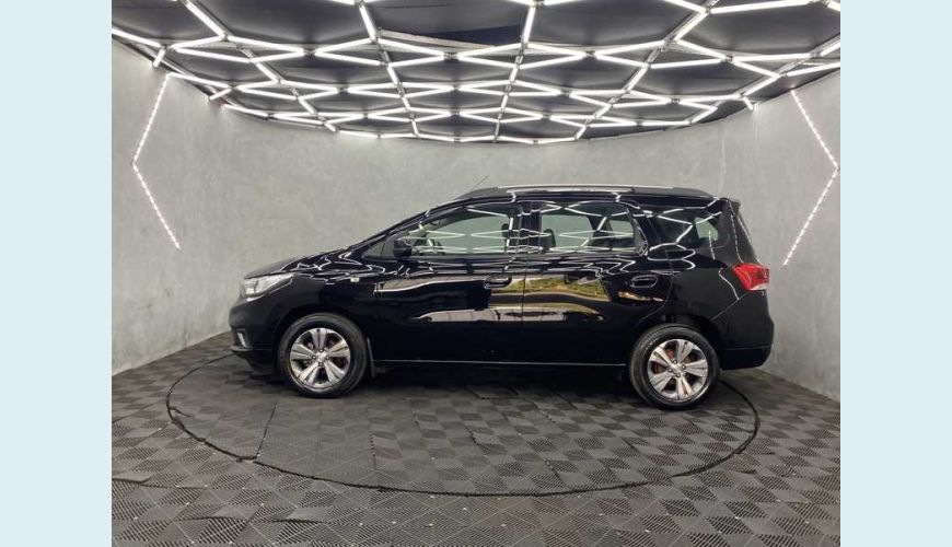CHEVROLET CHEVROLET SPIN PREMIER 1.8 FLEX AUT. 4P - PRETO - 2023 Foto 6 (Grande)