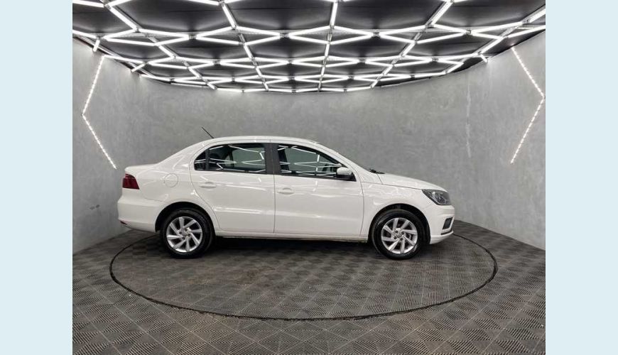 VOLKSWAGEN VOLKSWAGEN VOYAGE 1.6 FLEX MANUAL 4P - BRANCO - 2022 Foto 6 (Grande)