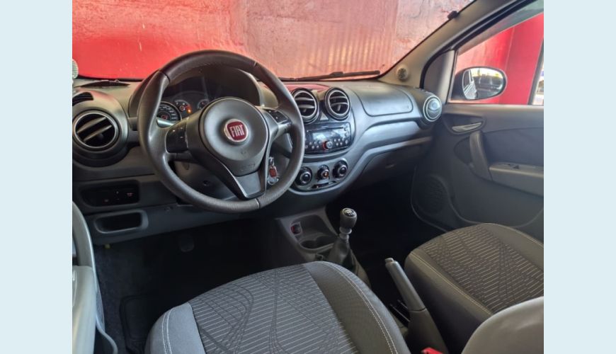 FIAT PALIO FLEX MANUAL 4P - PRATA - 2015 Foto 6 (Grande)