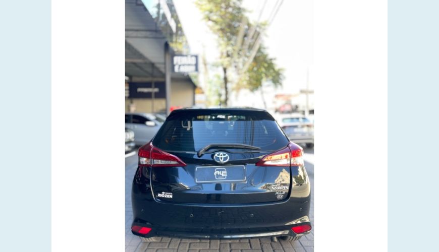 TOYOTA YARIS FLEX AUT. 4P - PRETO - 2022 Foto 6 (Grande)