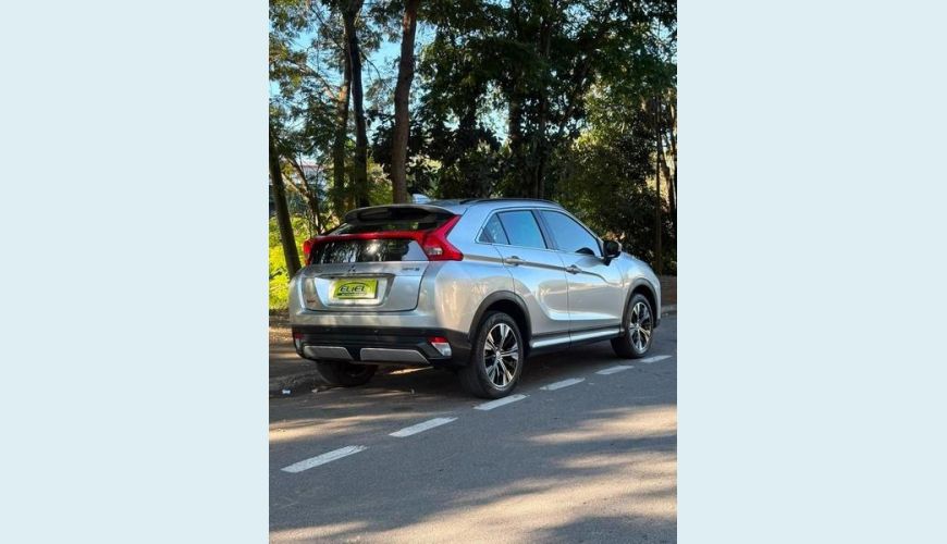 MITSUBISHI ECLIPSE CROSS HPE-S 1.5 TURBO FLEX AUT. 4P - PRATA - 2020 Foto 6 (Grande)