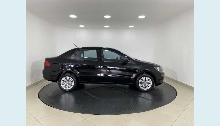 VOLKSWAGEN VOYAGE 1.6 MSI 8V FLEX MANUAL 4P - PRETO - 2019 Foto 6 (Grande)