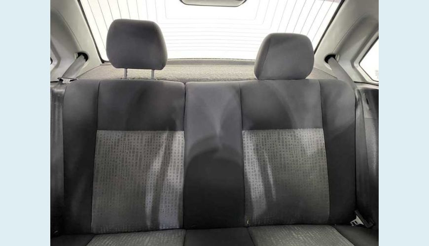 FORD FIESTA SE 1.6 ROCAM FLEX MANUAL 4P - PRETO - 2014 Foto 6 (Grande)