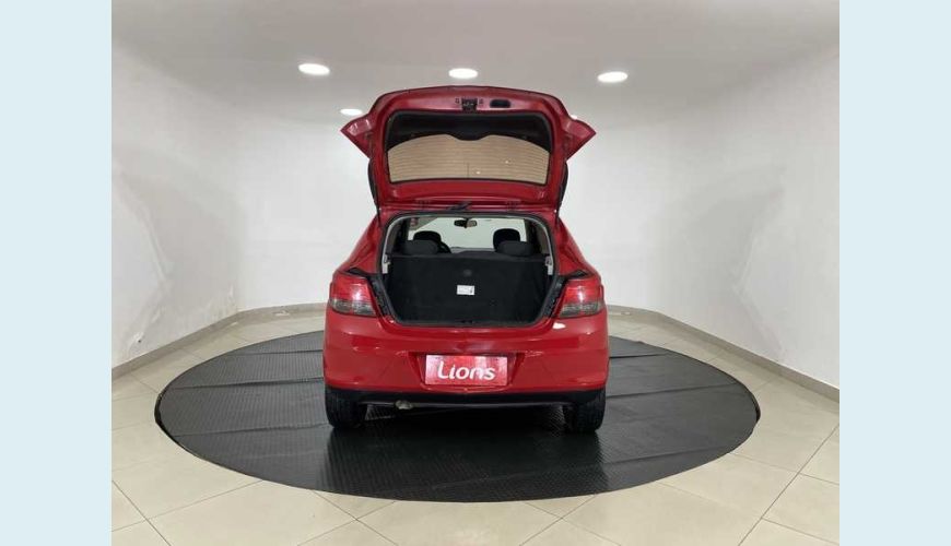 CHEVROLET ONIX LTZ 1.4 FLEX AUT. 4P - VERMELHO - 2016 Foto 6 (Grande)