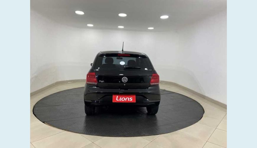 VOLKSWAGEN GOL TRENDLINE 1.0 MPI 12V FLEX MANUAL 4P - PRETO - 2018 Foto 6 (Grande)