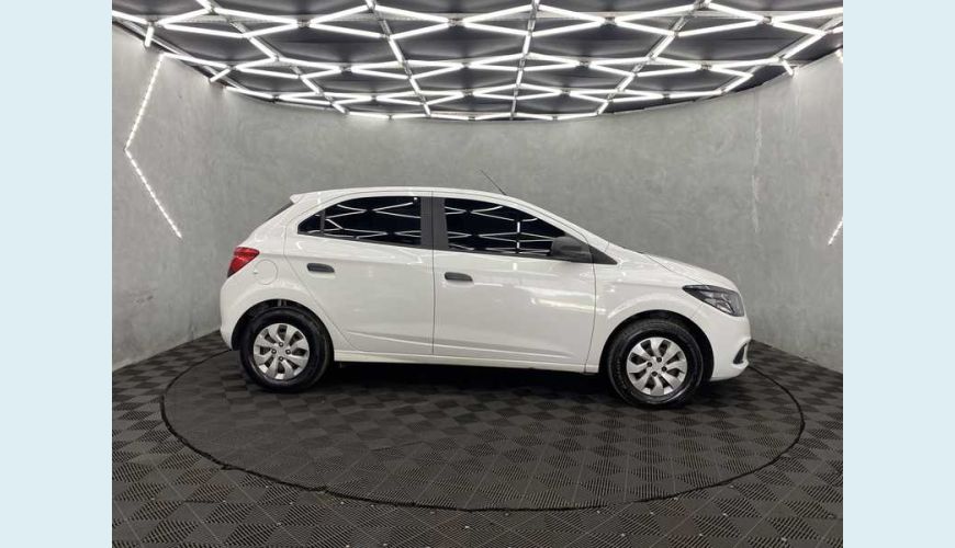 CHEVROLET ONIX JOY SPE 1.0 FLEX MANUAL 4P - BRANCO - 2019 Foto 6 (Grande)