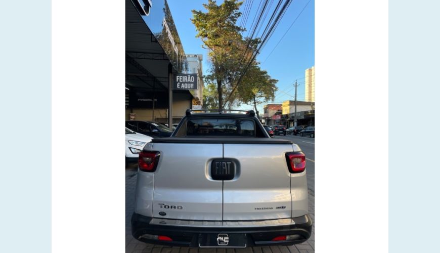 FIAT TORO FLEX AUT. 4P - PRATA - 2018 Foto 6 (Grande)
