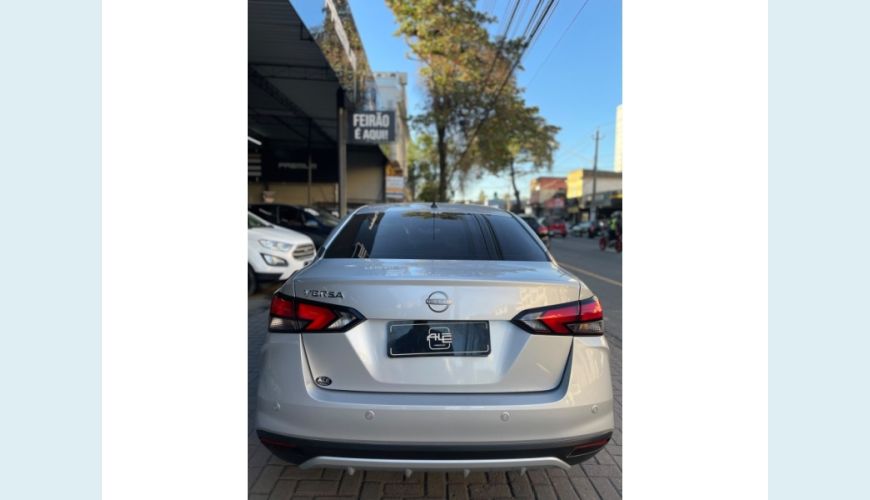 NISSAN VERSA FLEX AUT. 4P - PRATA - 2025 Foto 6 (Grande)