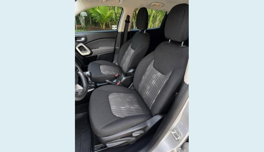 FIAT TORO FREEDOM 1.8 FLEX AUT. 4P - PRATA - 2017 Foto 6 (Grande)