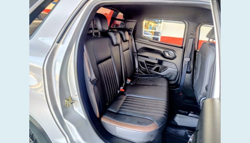 FIAT STRADA FLEX AUT. 4P - PRATA - 2023 Foto 6 (Grande)