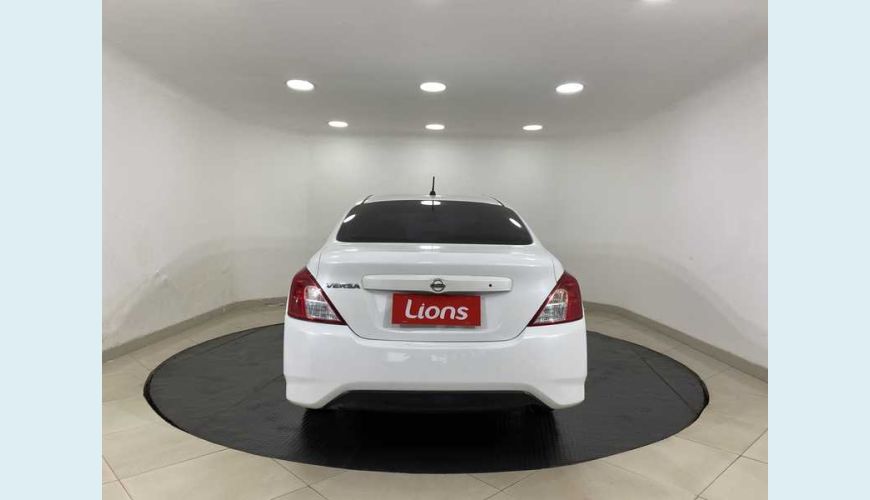 NISSAN VERSA 1.0 12V FLEX MANUAL 4P - BRANCO - 2016 Foto 6 (Grande)
