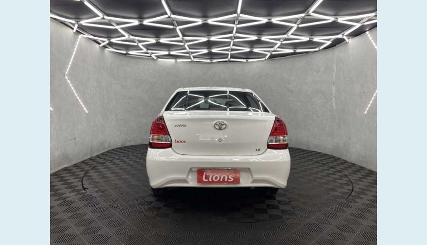 TOYOTA ETIOS SEDAN X 1.5 FLEX MANUAL 4P - BRANCO - 2020 Foto 6 (Grande)
