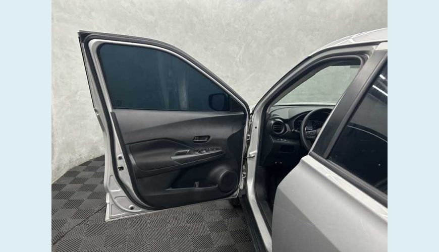 NISSAN KICKS ACTIVE 1.6 FLEX AUT. 4P - PRATA - 2024 Foto 6 (Grande)