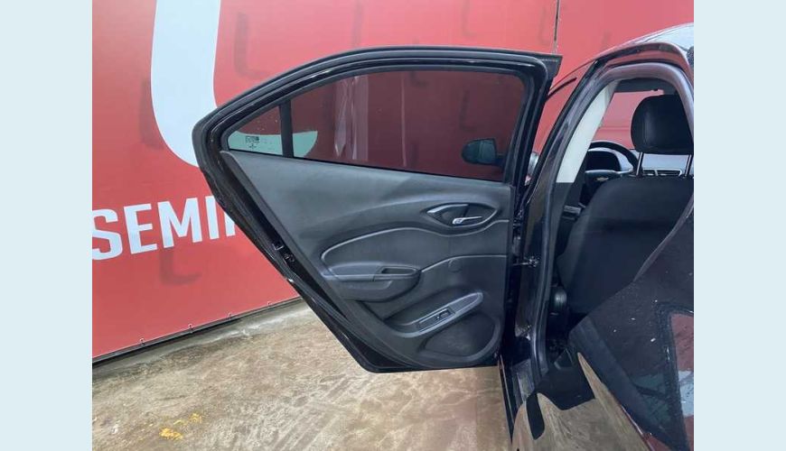 CHEVROLET PRISMA ECO LT 1.4 FLEX MANUAL 4P - PRETO - 2019 Foto 6 (Grande)
