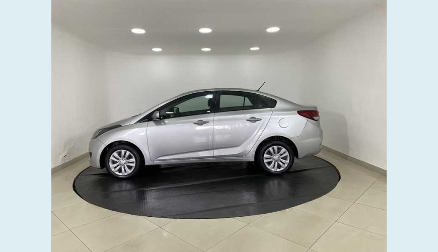 HYUNDAI HB 20 COMFORT PLUS TURBO 1.0 FLEX MANUAL 4P - PRATA - 2019 Foto 6 (Grande)