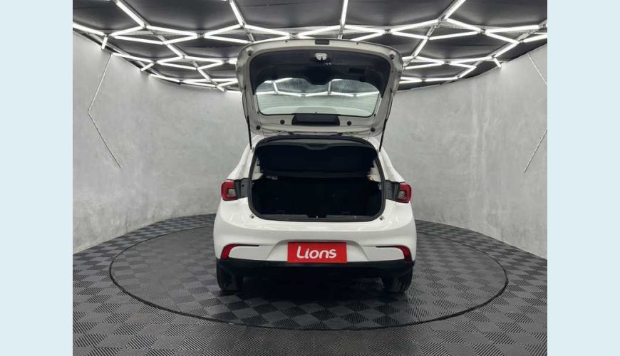 FIAT ARGO DRIVE 1.0 FLEX MANUAL 4P - BRANCO - 2020 Foto 6 (Grande)