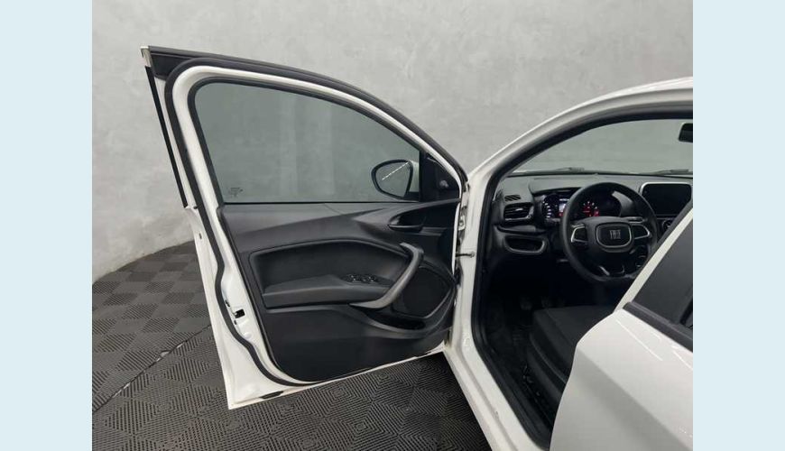 FIAT CRONOS DRIVE 1.3 FLEX MANUAL 4P - BRANCO - 2023 Foto 6 (Grande)