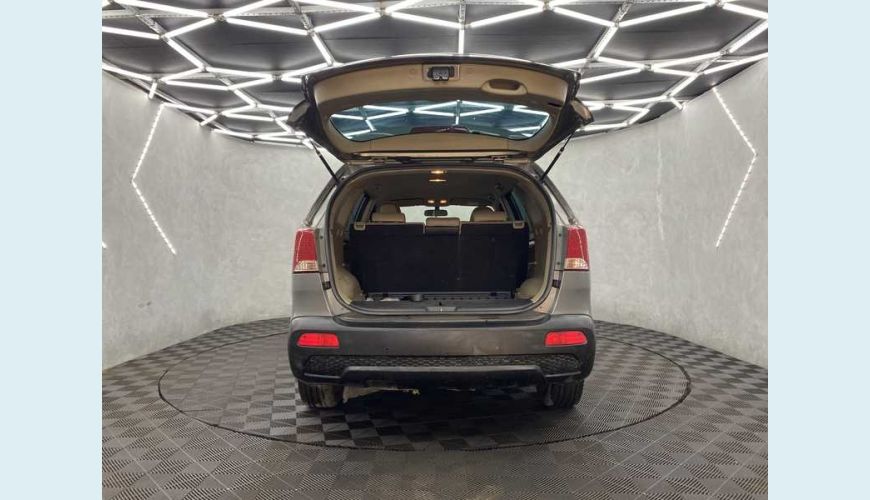 KIA SORENTO 2.4 16V AUT. 4P - CINZA - 2012 Foto 6 (Grande)