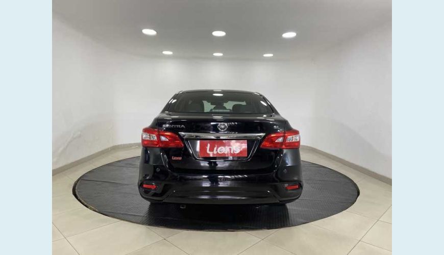 NISSAN SENTRA SL 2.0 16V FLEX AUT. 4P - PRETO - 2017 Foto 6 (Grande)