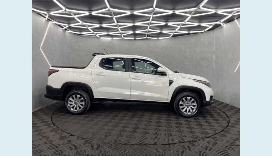 FIAT FIAT STRADA FREEDOM 1.3 FLEX MANUAL 4P - BRANCO - 2022 Foto 6 (Grande)