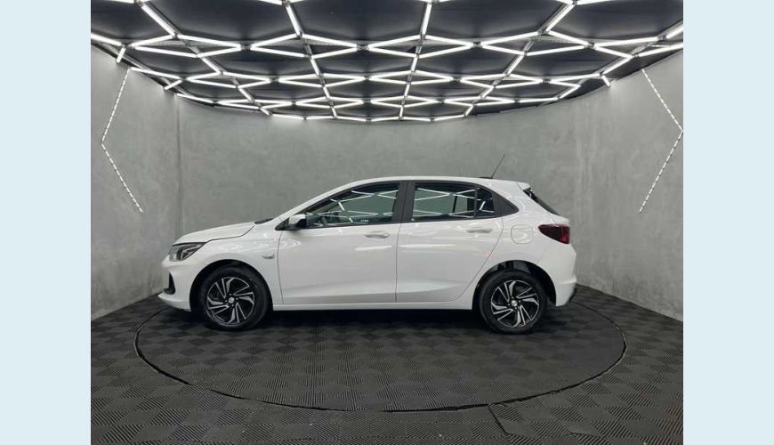 CHEVROLET ONIX LT 1.0 TURBO FLEX MANUAL 4P - BRANCO - 2024 Foto 6 (Grande)