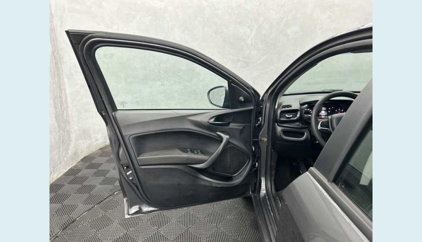 FIAT CRONOS DRIVE 1.3 S-DESIGN 1.3 FLEX MANUAL 4P - CINZA - 2022 Foto 6 (Grande)