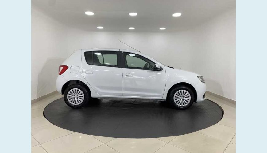 RENAULT SANDERO EXPRESSION 1.0 16V FLEX MANUAL 4P - BRANCO - 2017 Foto 6 (Grande)