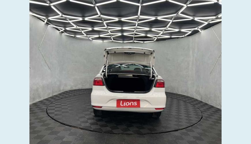 VOLKSWAGEN VOYAGE 1.0 MPI FLEX MANUAL 4P - BRANCO - 2023 Foto 6 (Grande)