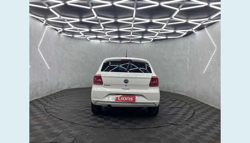 VOLKSWAGEN GOL 1.6 (FLEX) - BRANCO - 2022 Foto 6 (Grande)
