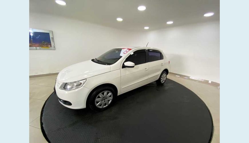 VOLKSWAGEN GOL 1.0 MI TOTAL FLEX 8V 4P - BRANCO - 2013 Foto 6 (Grande)