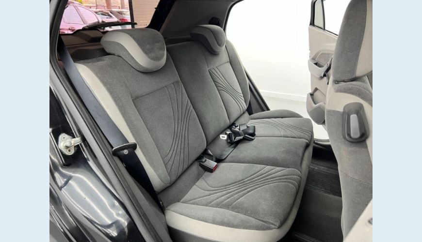 CHEVROLET AGILE LTZ FLEX MANUAL 4P - PRETO - 2010 Foto 6 (Grande)