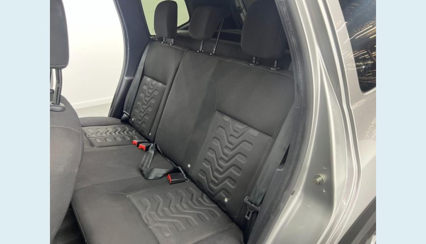 RENAULT DUSTER 16 D FLEX AUT. 4P - PRATA - 2020 Foto 6 (Grande)