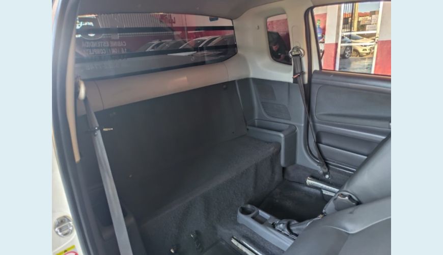 VOLKSWAGEN VOLKSWAGEN SAVEIRO FLEX MANUAL 2P - BRANCO - 2015 Foto 6 (Grande)