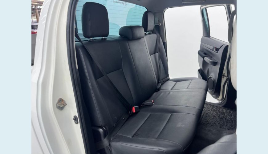 TOYOTA TOYOTA HILUX CDL DIESEL AUT. 4P - BRANCO - 2022 Foto 6 (Grande)