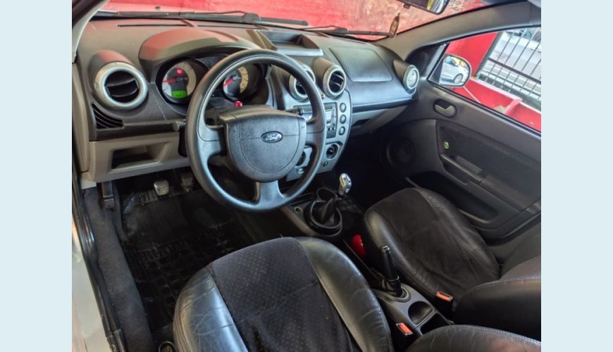 FORD FORD FIESTA FLEX MANUAL 4P - PRATA - 2008 Foto 6 (Grande)