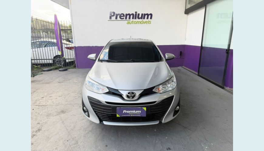 TOYOTA TOYOTA YARIS FLEX AUT. 4P - PRATA - 2019 Foto 6 (Grande)